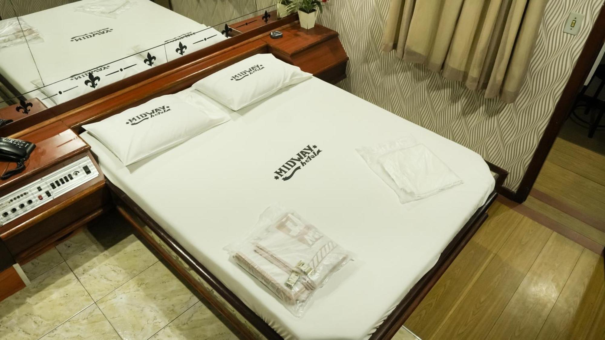 Hotel del amor Midway (adults Only) 2*